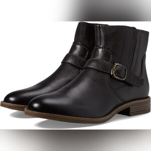 NWB Clarks Women's Camzin Loop Ankle Boot Dk Brown Size‎ 10 Womens